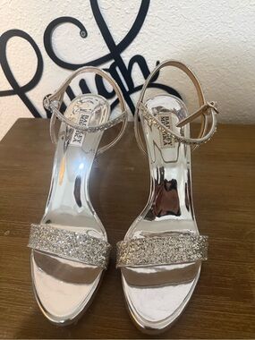 Badgley Mischka Silver Glitter Strap High-Heel Sandals